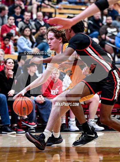 Thumbnail 1 in Foothill vs. Harvard-Westlake (Nike Extravaganza) photogallery.