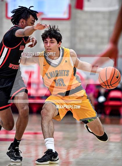 Thumbnail 3 in Foothill vs. Harvard-Westlake (Nike Extravaganza) photogallery.