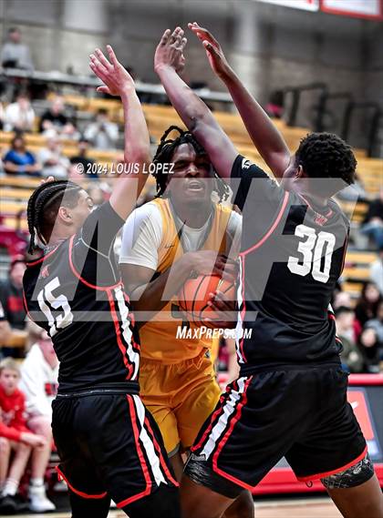 Thumbnail 3 in Foothill vs. Harvard-Westlake (Nike Extravaganza) photogallery.