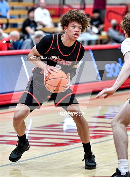 Thumbnail 3 in Foothill vs. Harvard-Westlake (Nike Extravaganza) photogallery.