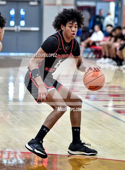 Thumbnail 2 in Foothill vs. Harvard-Westlake (Nike Extravaganza) photogallery.
