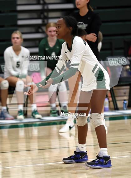 Thumbnail 3 in St. Mary's @ Charlotte Country Day School (NCISAA 4A Round 2) photogallery.