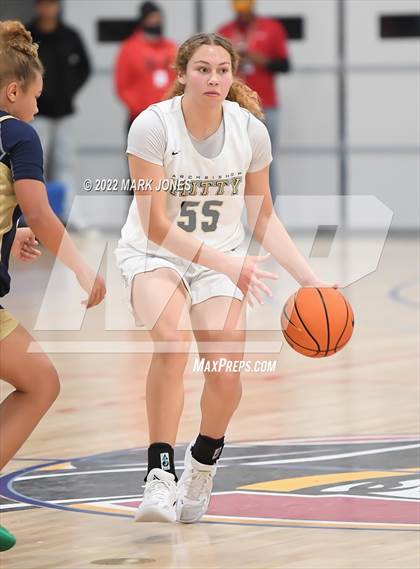 Thumbnail 3 in Archbishop Mitty vs. Desert Vista (Nike Tournament of Champions) photogallery.
