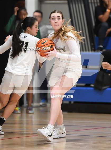 Thumbnail 3 in Archbishop Mitty vs. Desert Vista (Nike Tournament of Champions) photogallery.