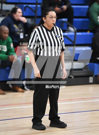 Thumbnail 1 in Archbishop Mitty vs. Desert Vista (Nike Tournament of Champions) photogallery.