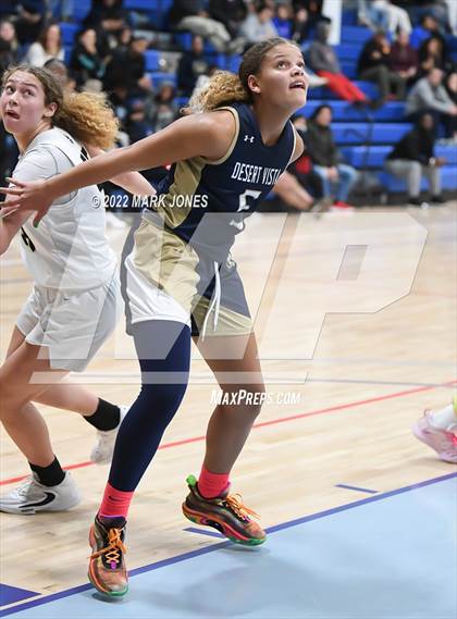 Thumbnail 2 in Archbishop Mitty vs. Desert Vista (Nike Tournament of Champions) photogallery.