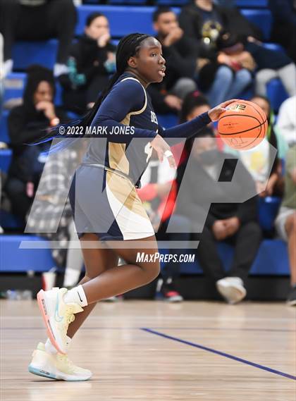 Thumbnail 1 in Archbishop Mitty vs. Desert Vista (Nike Tournament of Champions) photogallery.