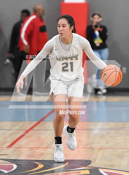 Thumbnail 2 in Archbishop Mitty vs. Desert Vista (Nike Tournament of Champions) photogallery.