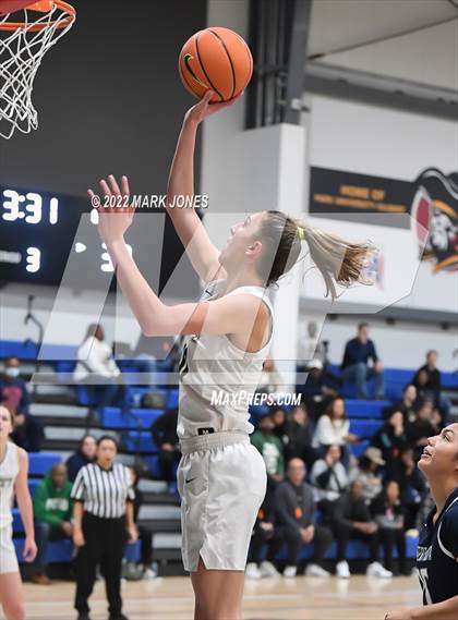 Thumbnail 2 in Archbishop Mitty vs. Desert Vista (Nike Tournament of Champions) photogallery.
