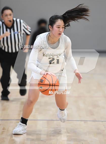Thumbnail 1 in Archbishop Mitty vs. Desert Vista (Nike Tournament of Champions) photogallery.