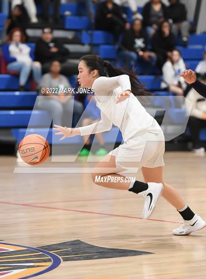 Thumbnail 2 in Archbishop Mitty vs. Desert Vista (Nike Tournament of Champions) photogallery.