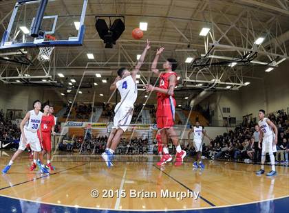 Thumbnail 2 in DeMatha vs. Westview (Les Schwab Invitational) photogallery.