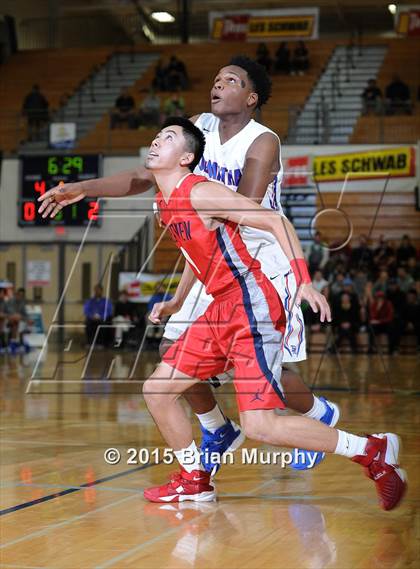 Thumbnail 3 in DeMatha vs. Westview (Les Schwab Invitational) photogallery.