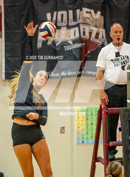 Thumbnail 3 in Highland Park vs Torrey Pines (Volleypalooza Gold Division Semifinal) photogallery.