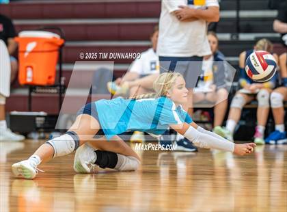 Thumbnail 3 in Highland Park vs Torrey Pines (Volleypalooza Gold Division Semifinal) photogallery.