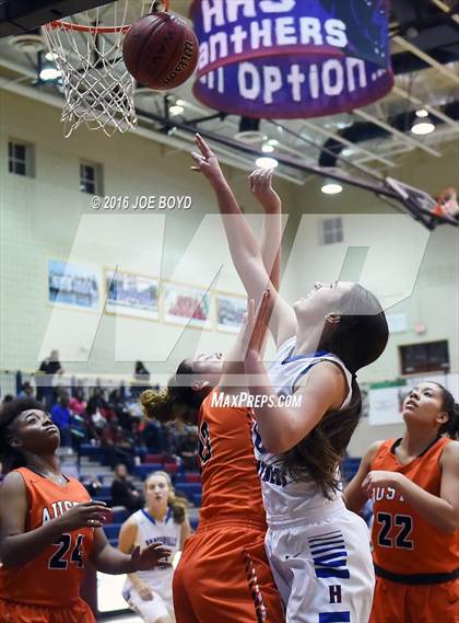 Thumbnail 3 in Huntsville @ Austin photogallery.