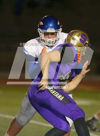 Thumbnail 2 in Clairemont @ Santana photogallery.
