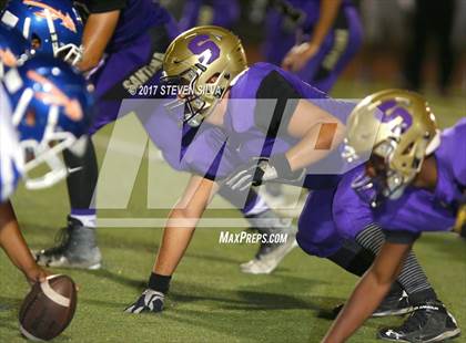Thumbnail 2 in Clairemont @ Santana photogallery.