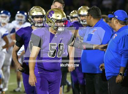 Thumbnail 3 in Clairemont @ Santana photogallery.