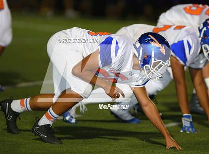Thumbnail 2 in Clairemont @ Santana photogallery.
