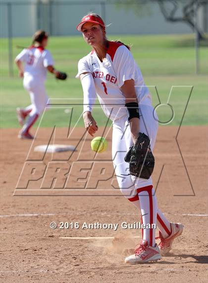 Thumbnail 1 in Millikan @ Mater Dei photogallery.