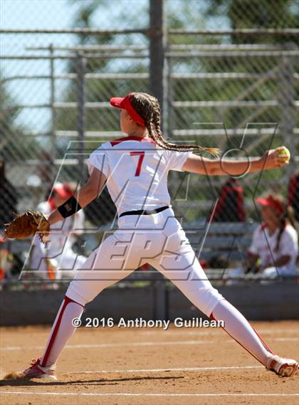 Thumbnail 1 in Millikan @ Mater Dei photogallery.