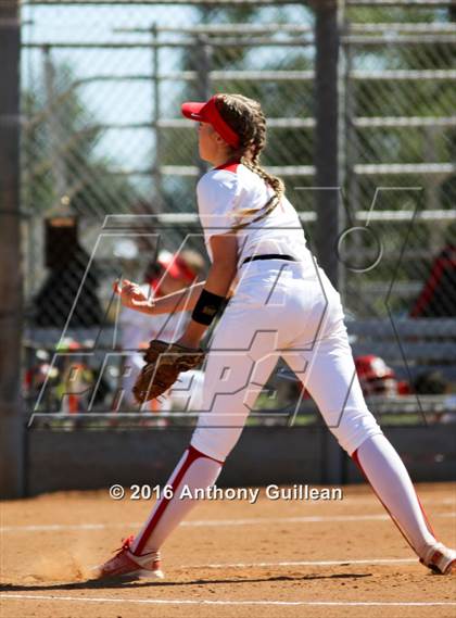 Thumbnail 2 in Millikan @ Mater Dei photogallery.