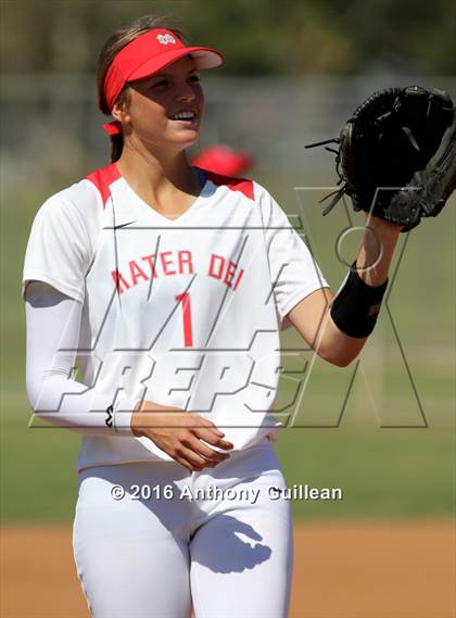 Thumbnail 2 in Millikan @ Mater Dei photogallery.