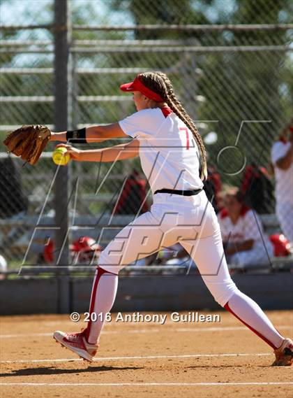 Thumbnail 2 in Millikan @ Mater Dei photogallery.