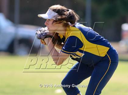 Thumbnail 2 in Millikan @ Mater Dei photogallery.