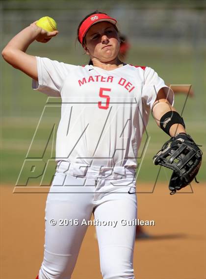 Thumbnail 3 in Millikan @ Mater Dei photogallery.