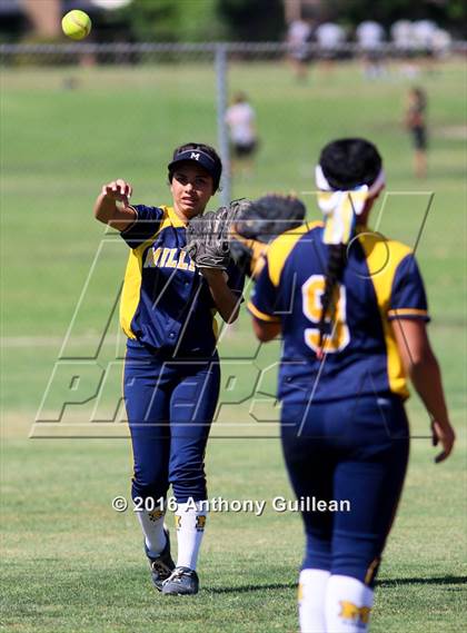 Thumbnail 2 in Millikan @ Mater Dei photogallery.