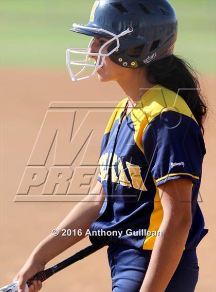 Thumbnail 1 in Millikan @ Mater Dei photogallery.