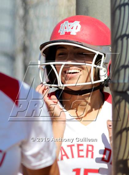 Thumbnail 1 in Millikan @ Mater Dei photogallery.