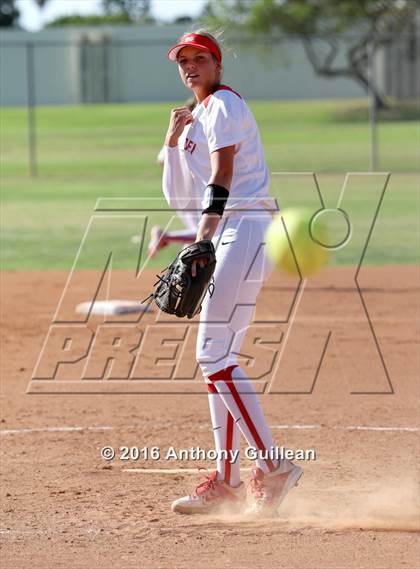 Thumbnail 2 in Millikan @ Mater Dei photogallery.