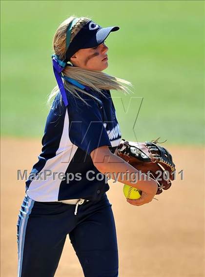 Thumbnail 3 in La Mirada vs. Camarillo (CIF SS D2 Final) photogallery.