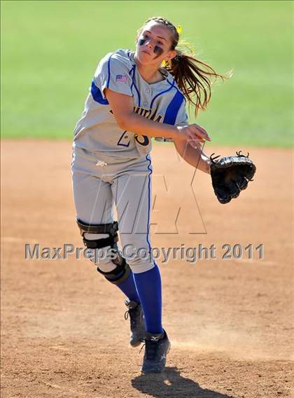 Thumbnail 2 in La Mirada vs. Camarillo (CIF SS D2 Final) photogallery.