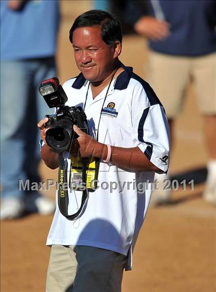 Thumbnail 3 in La Mirada vs. Camarillo (CIF SS D2 Final) photogallery.