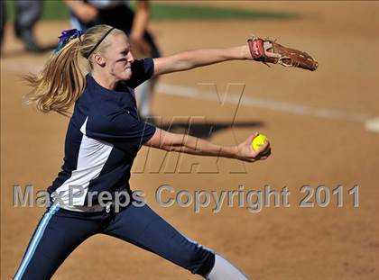 Thumbnail 1 in La Mirada vs. Camarillo (CIF SS D2 Final) photogallery.