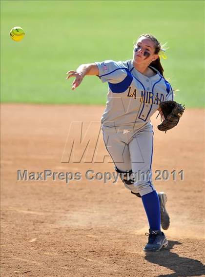 Thumbnail 1 in La Mirada vs. Camarillo (CIF SS D2 Final) photogallery.