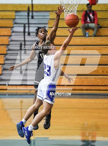 Thumbnail 1 in Jesuit vs Northlake Christian (Country Day Classic) photogallery.