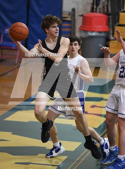 Thumbnail 3 in Jesuit vs Northlake Christian (Country Day Classic) photogallery.