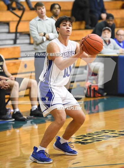 Thumbnail 1 in Jesuit vs Northlake Christian (Country Day Classic) photogallery.