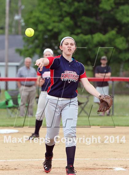 Thumbnail 3 in Keystone vs DuBois Central Catholic (PIAA D IX A Semifinal) photogallery.
