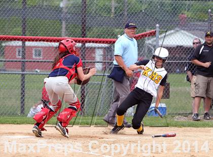 Thumbnail 3 in Keystone vs DuBois Central Catholic (PIAA D IX A Semifinal) photogallery.