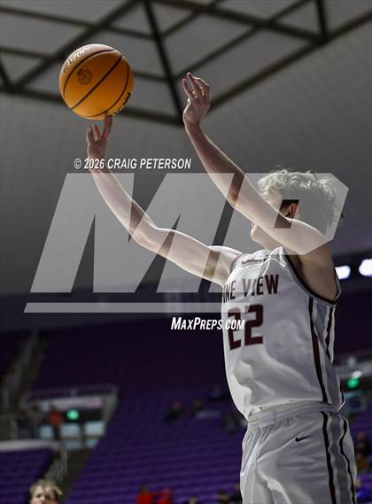 Thumbnail 1 in Timpanogos vs Pine View (UHSAA 4A Quarterfinal) photogallery.
