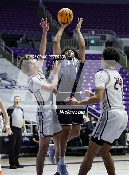 Thumbnail 3 in Timpanogos vs Pine View (UHSAA 4A Quarterfinal) photogallery.