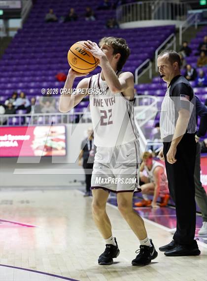 Thumbnail 1 in Timpanogos vs Pine View (UHSAA 4A Quarterfinal) photogallery.