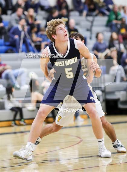 Thumbnail 2 in Ventura vs. West Ranch (2018 Bulldogs Tournament) photogallery.