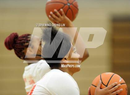 Thumbnail 1 in Westchester @ Aliso Niguel (CIF SoCal Regional D2 Playoff) photogallery.
